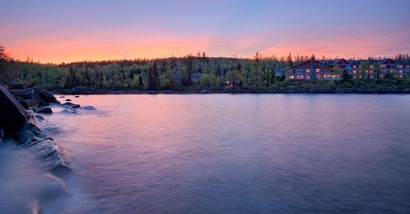 Cove Point Lodge Beaver Bay 外观 照片